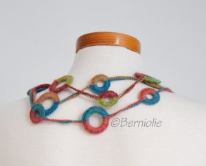 Crochet circle necklace, light autumn colors, N396