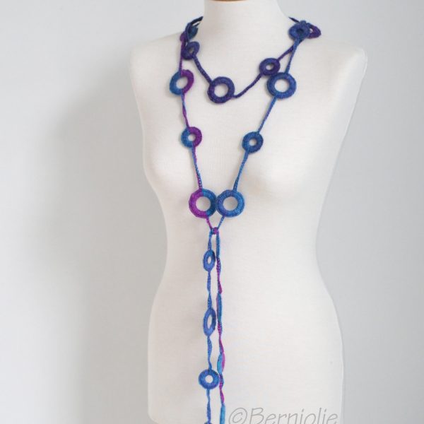 Crochet circle necklace shades of blue and purple, N381