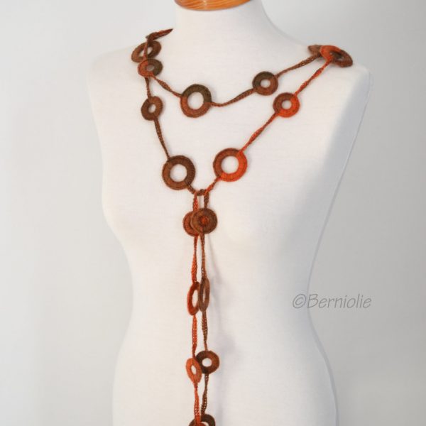 Crochet circle necklace shades of brown and orange, N378