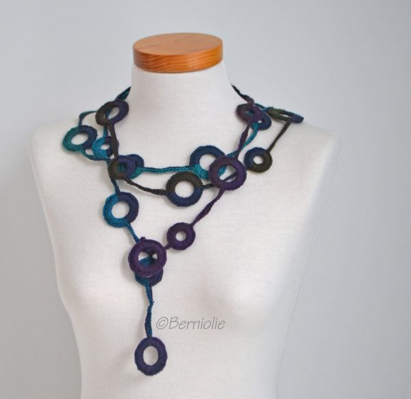 Crochet circle necklace, shades of dark blue, turquoise and purple, N390