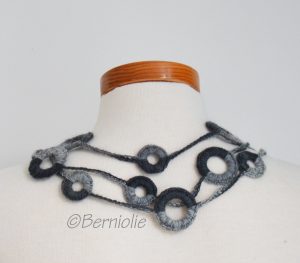 Crochet circle necklace shades of grey, N392