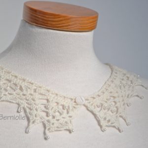 Lace crochet collar, Ivory alpaca, P412