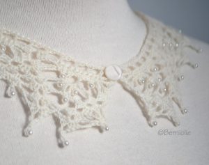 Lace crochet collar, Ivory alpaca, P412