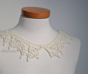 Lace crochet collar, Ivory alpaca, P412