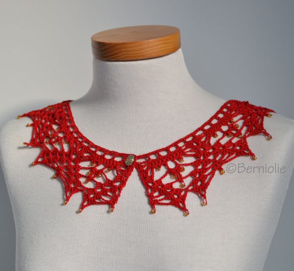 Lace crochet collar, Red Cotton, P413