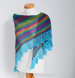 Rainbow knitted shawl with crochet lace trim, N409