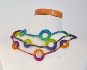CIRCLES, Crochet necklace pattern, pdf