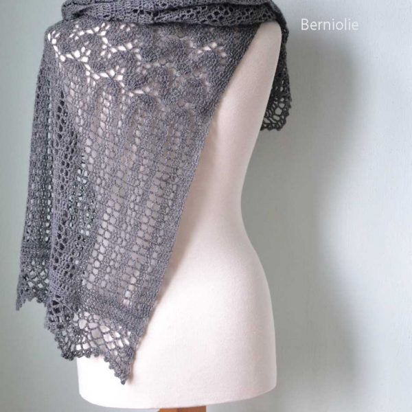 Izumi, Crochet shawl pattern pdf