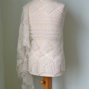 LUNA, Crochet shawl pattern pdf