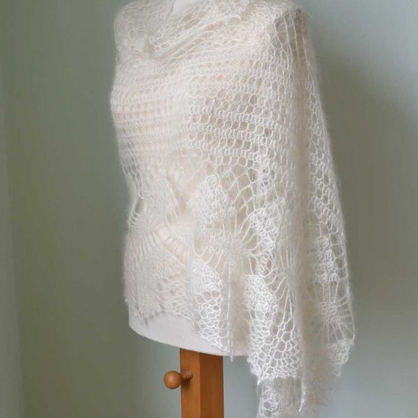 LUNA, Crochet shawl pattern pdf