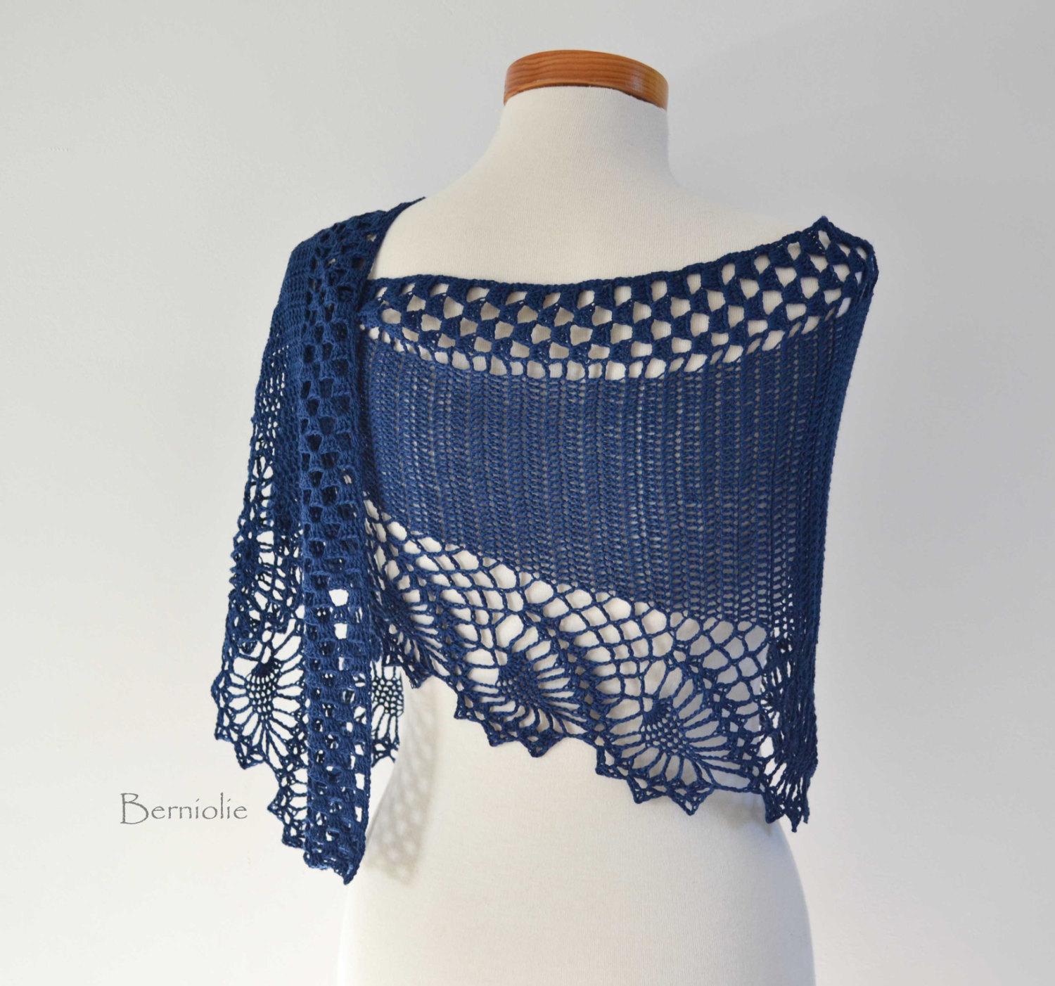 OSWIN, Crochet shawl pattern, PDF