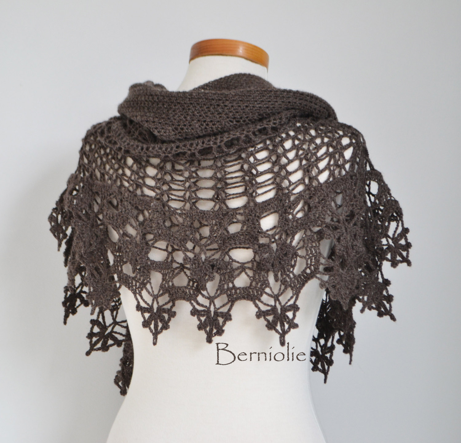 SIOBHAN, Crochet shawl pattern pdf