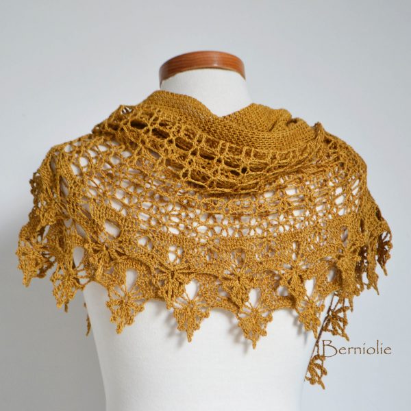 SIOBHAN, Crochet shawl pattern pdf